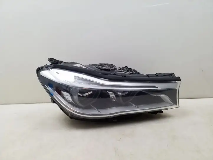 BMW 7 G11 G12 (2015 - 2022) 7465600 Передняя фара — фото 1