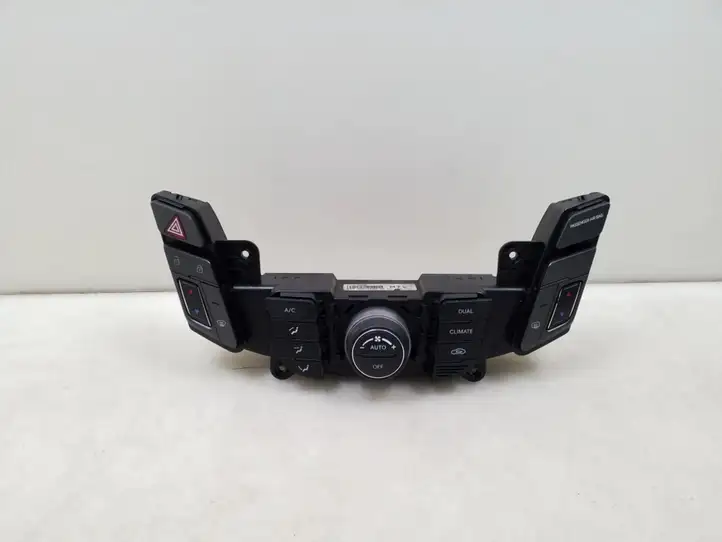 Hyundai i40 (2011 - ) 972503ZAD0 Блок управления кондиционером — фото 1