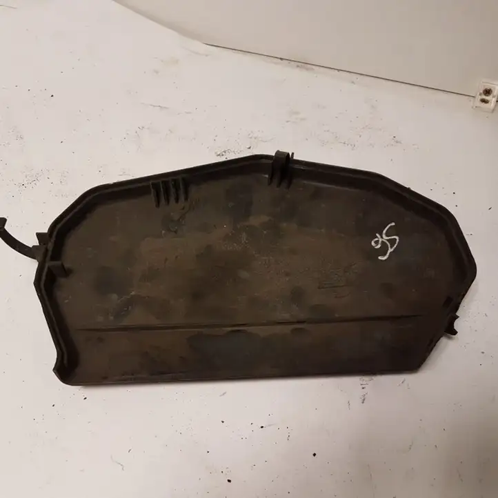 Audi A6 S6 C5 4B (1997 - 2001) 078109123AL Защита ремня ГРМ — фото 2
