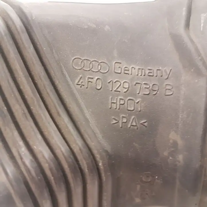 Audi A6 S6 C6 4F (2004 - 2008) 4F0129739B Детали воздухозаборника — фото 2