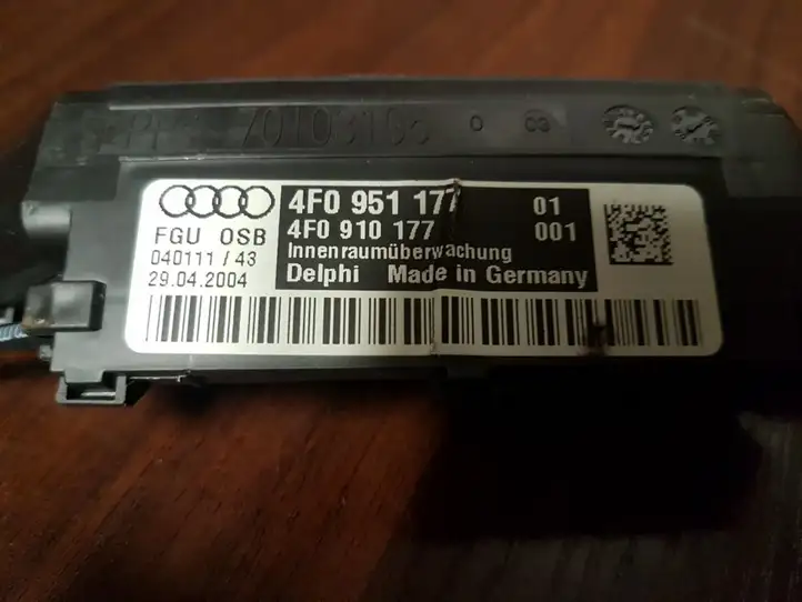 Audi A6 S6 C6 4F (2004 - 2008) 4F095177 Ультразвуковой датчик — фото 3