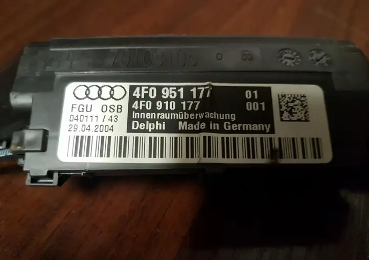 Audi A6 S6 C6 4F (2004 - 2008) 4F095177 Ультразвуковой датчик — фото 4