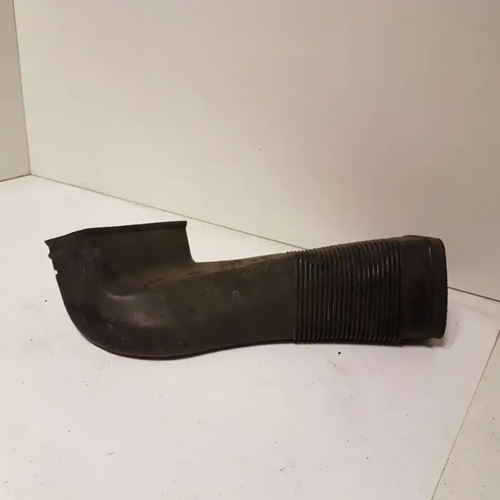 Audi A6 S6 C5 4B (2001 - 2004) 8D0129617E Детали воздухозаборника — фото 4