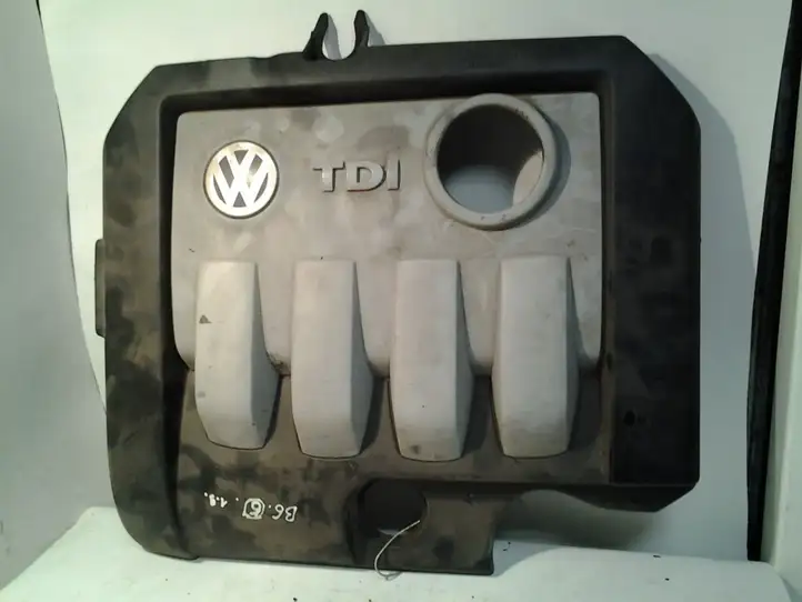 Volkswagen PASSAT B6 (2005 - 2010) 03G103925CA Крышка двигателя декоративная — фото 1