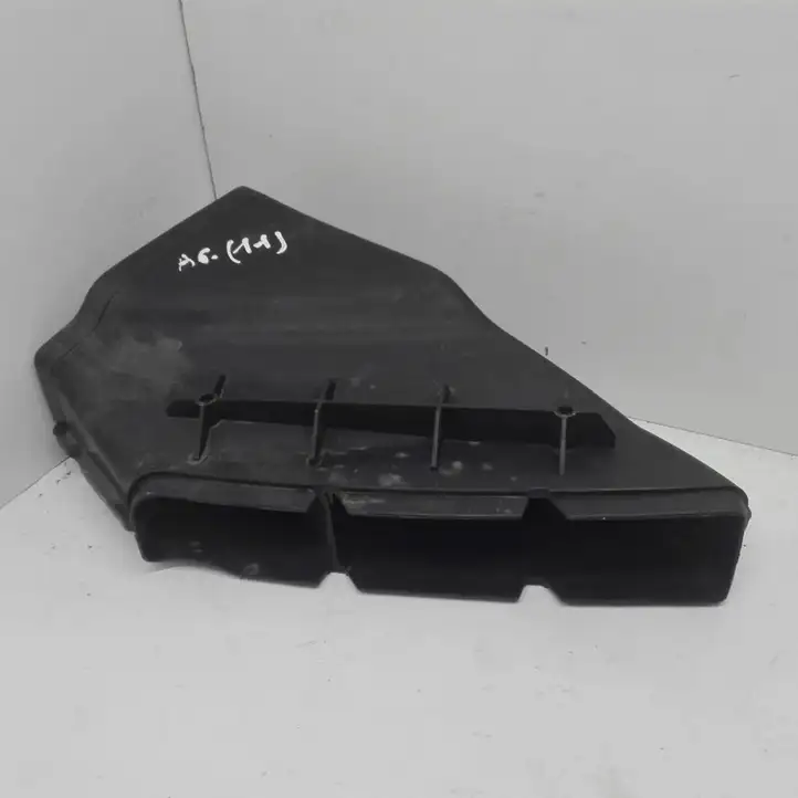 Audi A6 S6 C6 4F (2004 - 2008) 4F0129618J Детали воздухозаборника — фото 3