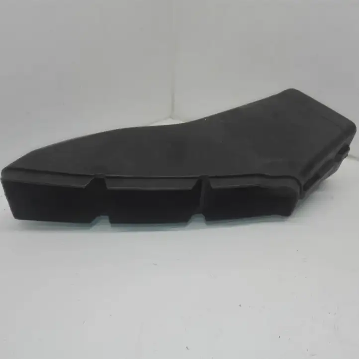 Audi A6 S6 C6 4F (2004 - 2008) 4F0129618J Детали воздухозаборника — фото 2