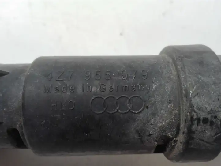 Audi A6 Allroad C5 (2000 - 2006) 4Z7955979 Распылители омывателя — фото 4