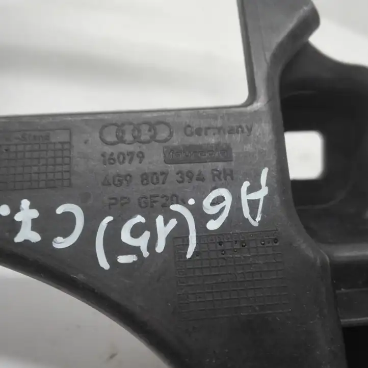 Audi A6 C7 (2011 - 2014) 4G9807394RH Кронштейн заднего бампера — фото 4