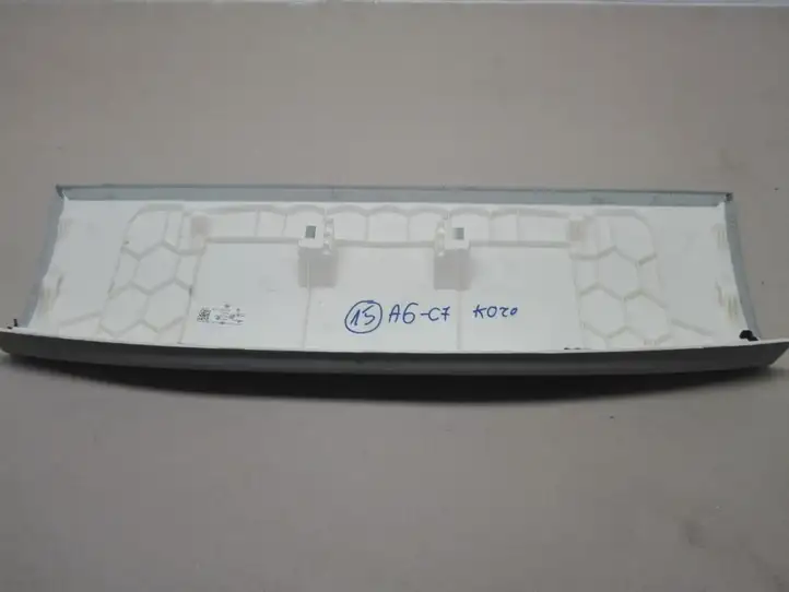 Audi A6 C7 (2011 - 2014) 4G9867839 Верхняя обшивка стойки D — фото 5