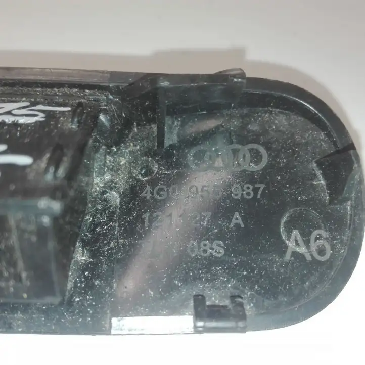 Audi A6 C7 (2011 - 2014) 4G0955987 Форсунка омывателя лобового стекла — фото 3