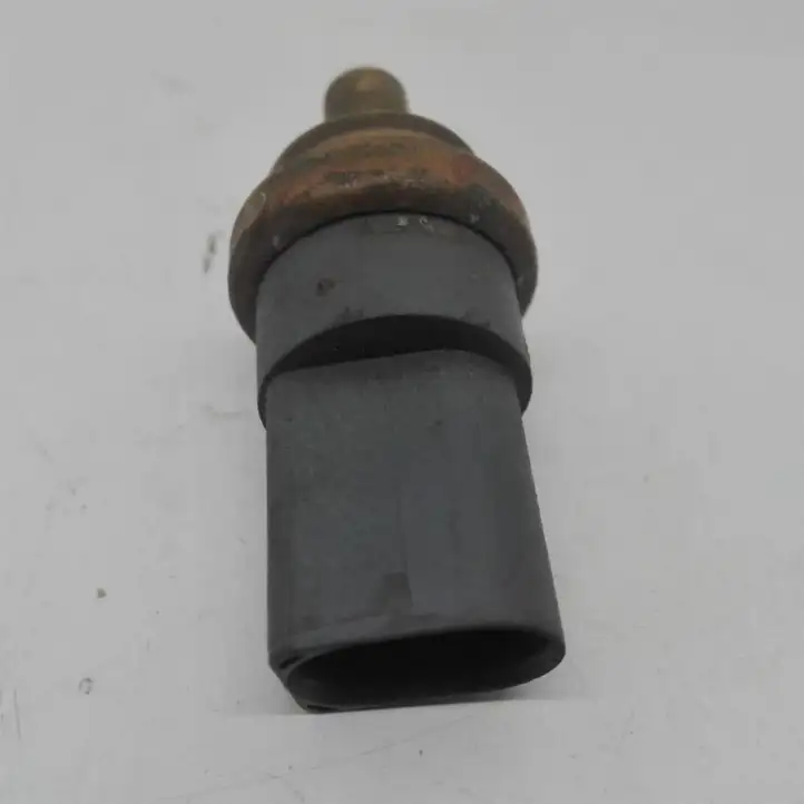 Audi A3/S3 8P (2004 - 2008) 06A919501A Датчик температуры охлаждающей жидкости — фото 3