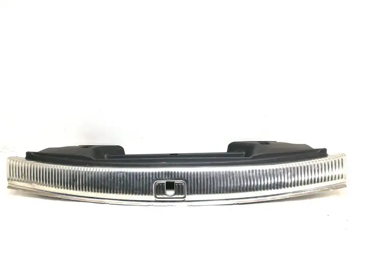 Audi Q5 SQ5 (2008 - 2012) 8R0864513C Отделка порога багажника — фото 2