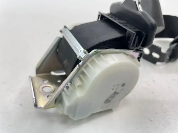 Ford Focus (2011 - 2015) BM51611B68AD Задний ремень безопасности — фото 6
