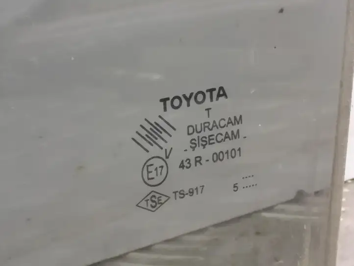 Toyota Corolla Verso AR10 (2004 - 2009) Стекло задней двери — фото 2