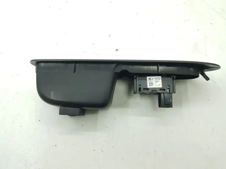 Citroen C4 (2011 - 2016) 9670298277 Кнопка стеклоподъемников — фото 5