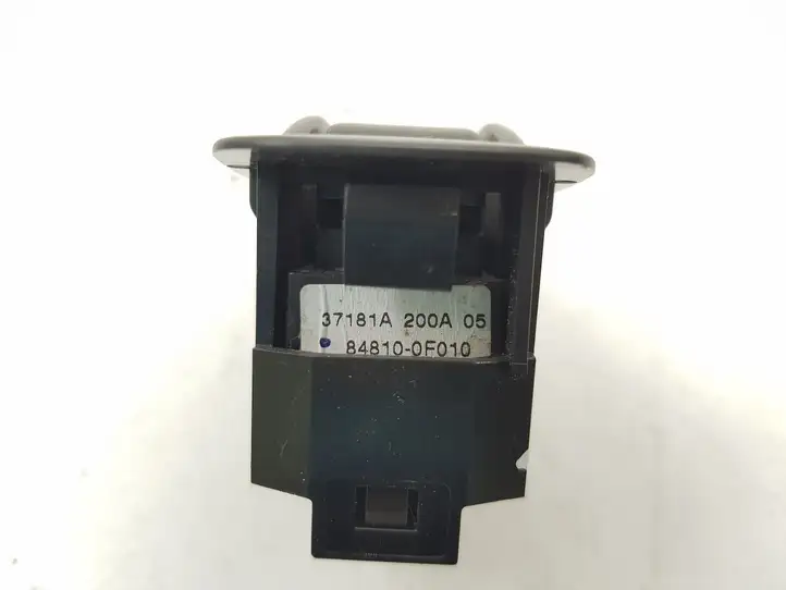 Toyota Corolla Verso AR10 (2004 - 2009) 848100F010 Блок кнопок стеклоподъемников — фото 4