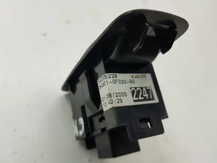 Toyota Corolla Verso AR10 (2004 - 2009) 848100F010 Блок кнопок стеклоподъемников — фото 5