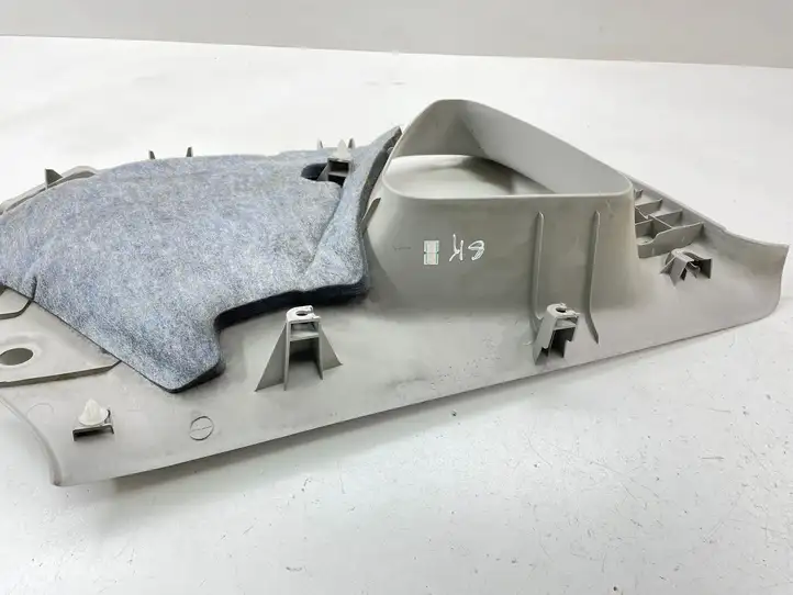 Toyota Corolla Verso AR10 (2004 - 2009) 624800F010 Обшивка стойки C — фото 10
