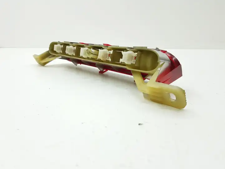 Toyota Corolla Verso AR10 (2004 - 2009) 815700F011 Дополнительный стоп фонарь — фото 5