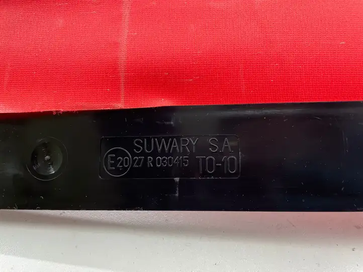Toyota Corolla Verso AR10 (2004 - 2009) 27R030415 Аварийный знак — фото 7