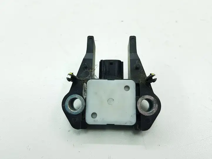 Toyota Yaris (2005 - 2009) 891730D020 Датчик удара SRS — фото 4