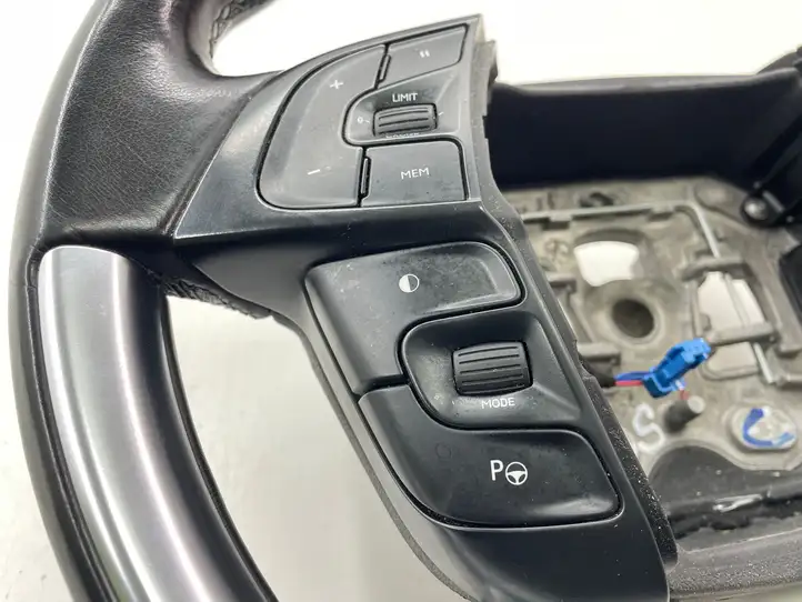 Citroen C4 Grand Picasso (2013 - 2016) 96777870ZD Руль — фото 3