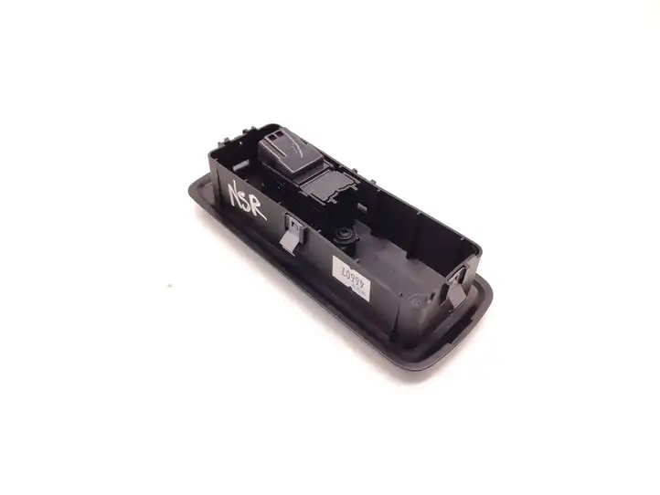 Land Rover Range Rover Sport L494 (2009 - 2013) AH22240A40CBW Блок кнопок стеклоподъемников — фото 5