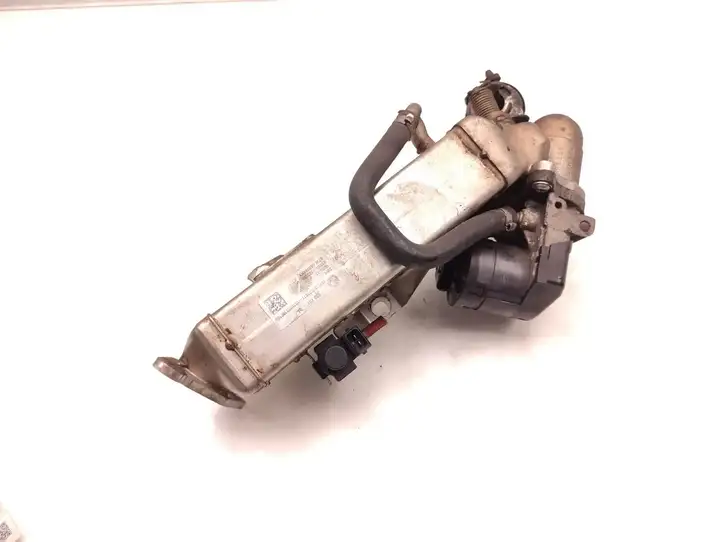 BMW 3 E90 E91 (2005 - 2012) 7810751 Клапан EGR — фото 5