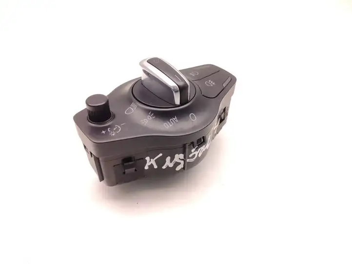 Audi A4 S4 B8 8K (2007 - 2011) 8K0941531G Включатель фонарей — фото 3
