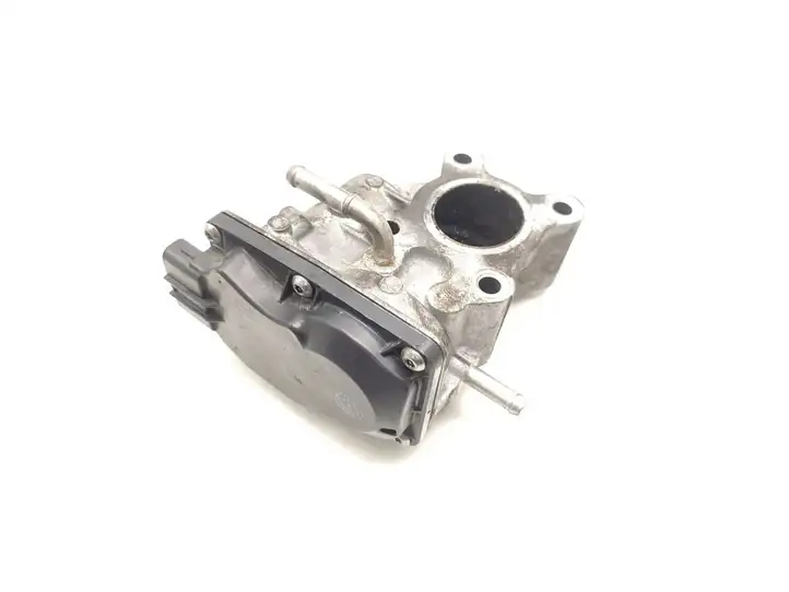 Mazda 6 (2015 - 2018) SH01-20300 Клапан EGR — фото 3