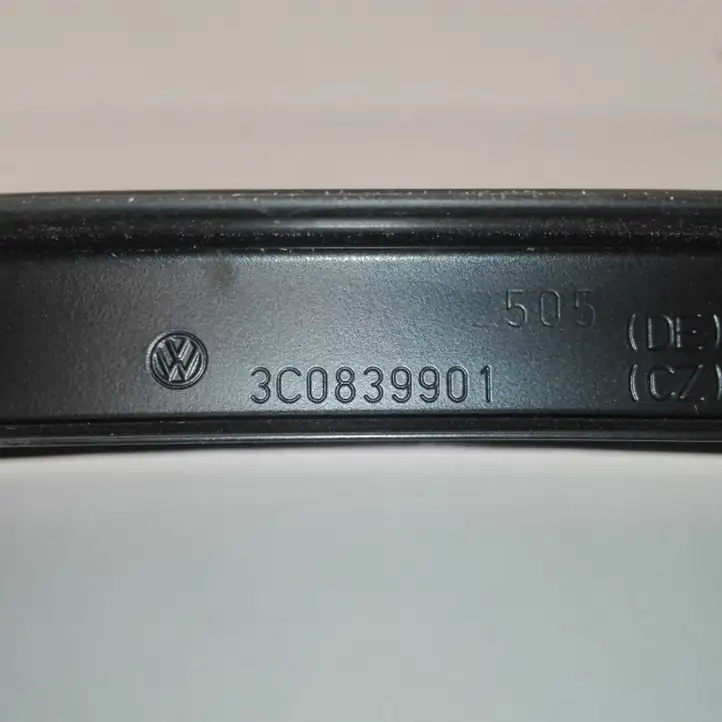 Volkswagen PASSAT B6 (2005 - 2010) 3C0839901 Нижняя обшивка стойки B — фото 4