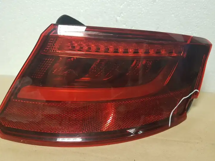 Audi A3/S3 8V (2012 - 2016) 8V4945096D Задний фонарь в кузове — фото 1