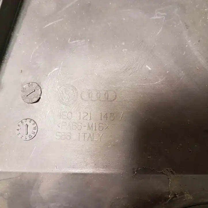 Audi A8 S8 D3 4E (2005 - 2007) 4E0121148A Крышка расширительного бачка — фото 3