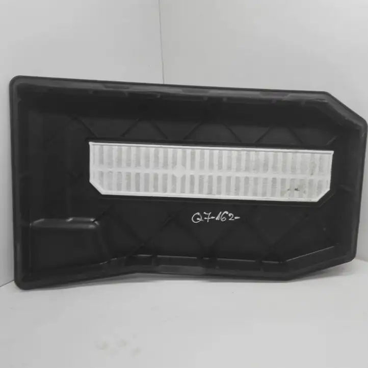 Audi Q7 4L (2005 - 2009) 7L0864643B Крышка ящика аккумулятора — фото 4