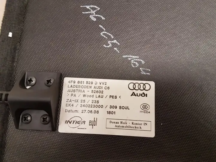 Audi A6 S6 C5 4B (2001 - 2004) 4F9861529D Пол багажника — фото 4