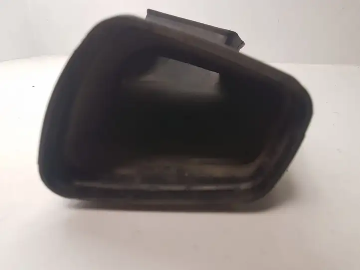Audi A6 S6 C5 4B (2001 - 2004) 8D0129617E Детали воздухозаборника — фото 3