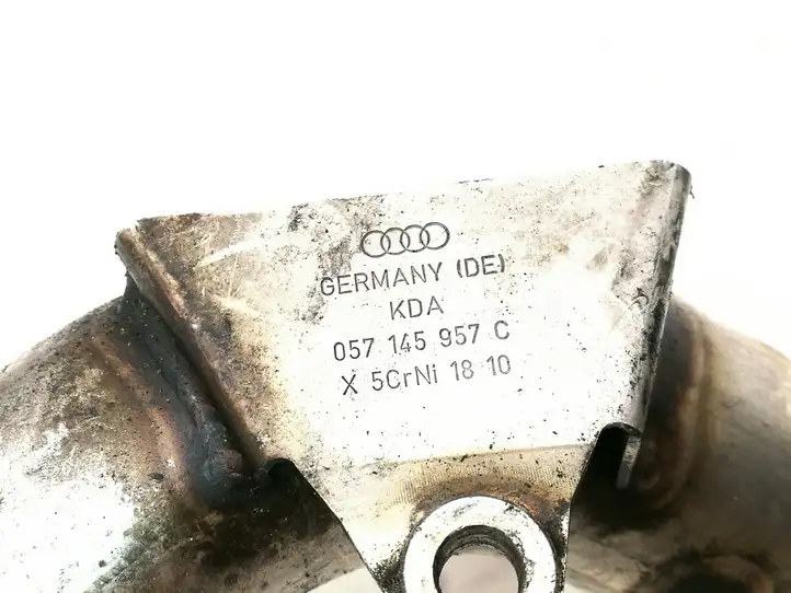 Audi A8 S8 D3 4E (2005 - 2007) 057145957C Трубки интеркулера / Шланги интеркулера — фото 3