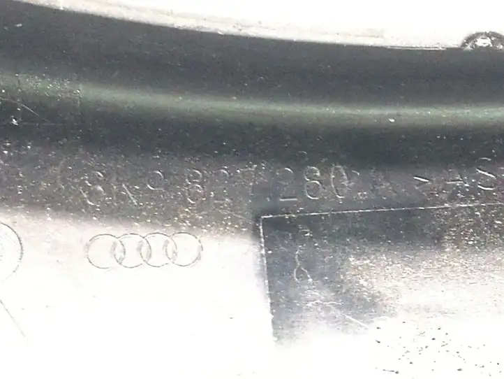 Audi A4 S4 B8 8K (2007 - 2011) 8K9827280A Прочая отделка багажника — фото 3