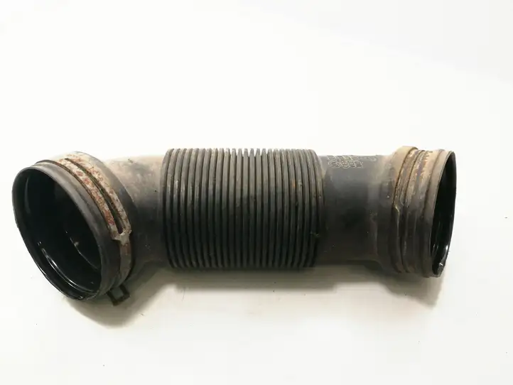 Volkswagen Golf V (2003 - 2009) 1K0129684L Детали воздухозаборника — фото 3
