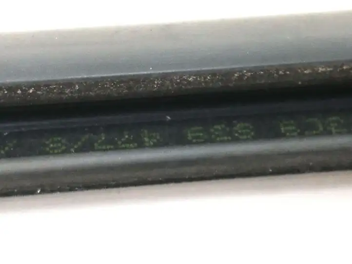 (2005 - 2010) 3C9839477 Накладка стекла передней двери — фото 4