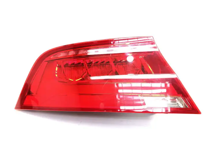 Audi A7 S7 4G (2010 - 2014) 4G8945095A Задний фонарь в кузове — фото 4