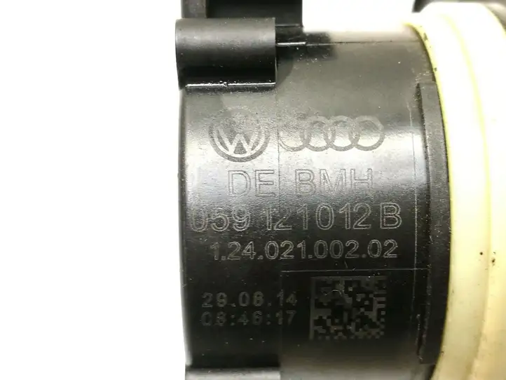 Audi A5 8T 8F (2007 - 2011) 059121012B Электроциркуляционный насос — фото 5