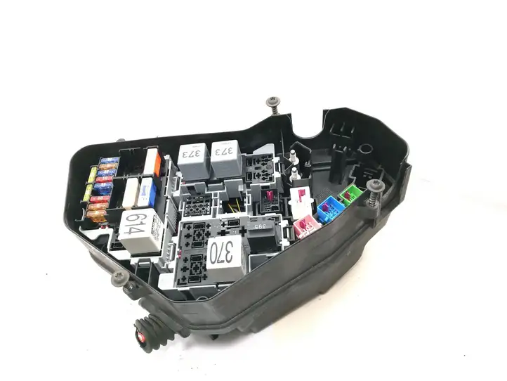Audi Q7 4L (2005 - 2009) 7L0937503D Блок монтирования реле — фото 1