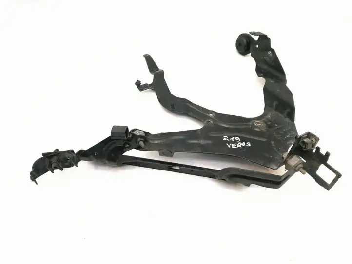 Volkswagen Touareg I (2002 - 2010) 7L0819750G Кронштейн Webasto — фото 1