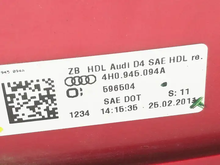 Audi A8 S8 D4 4H (2010 - 2014) 4H0945094A Задний фонарь в крышке багажника — фото 5