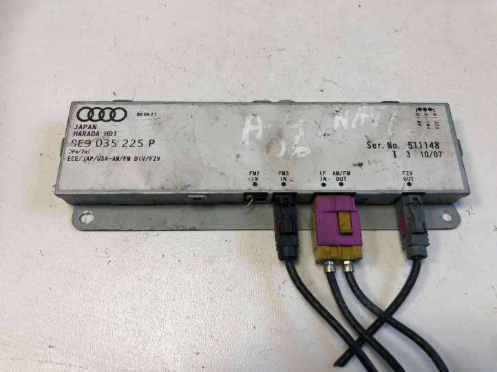 8E9035225P Audi A4 S4 B7 8E 8H Antenos stiprintuvas