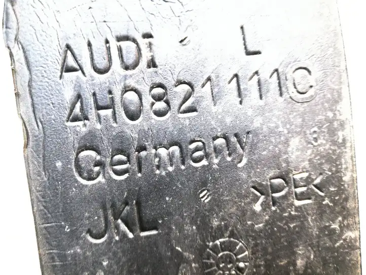 Audi A8 S8 D4 4H (2010 - 2014) 4H0821111C Накладка крыла — фото 4