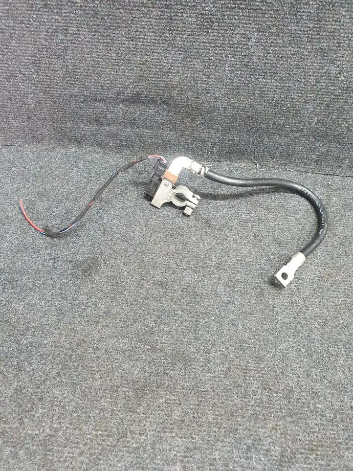BMW 3 F30 F35 F31 (2012 - 2018) 9322900 Минусовой провод аккумулятора — фото 1