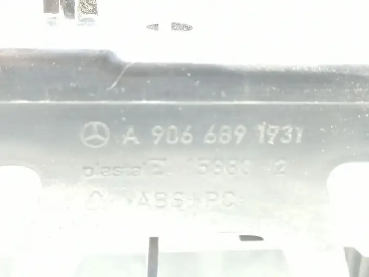 Mercedes-Benz Sprinter W906 (2006 - 2018) A9066891931 Кронштейн GPS-навигатора — фото 5