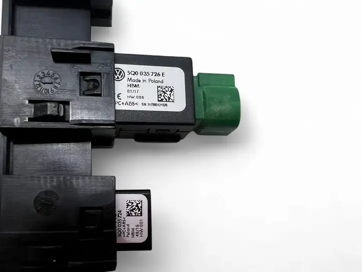 Volkswagen Tiguan (2011 - 2016) 5Q0035726E USB модуль — фото 6